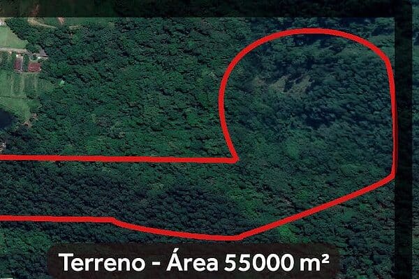 Vendo terreno localizado nos Macacos, Camboriú, SC. Com 5,5 hectare (55000 m²), morro, limpo.